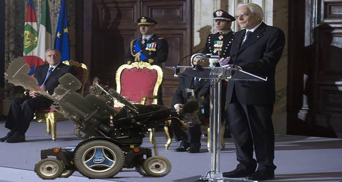Sergio Mattarella affida la composizione del Governo alla sedia di Stephen Hawking - Lercio