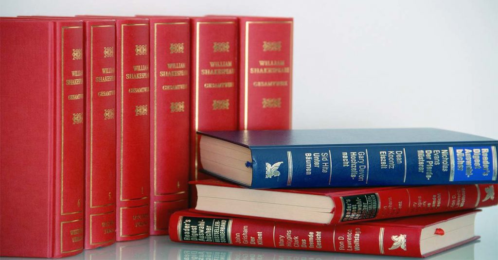 Non scrive più nulla da anni, continua il blocco dello scrittore per William Shakespeare - Lercio