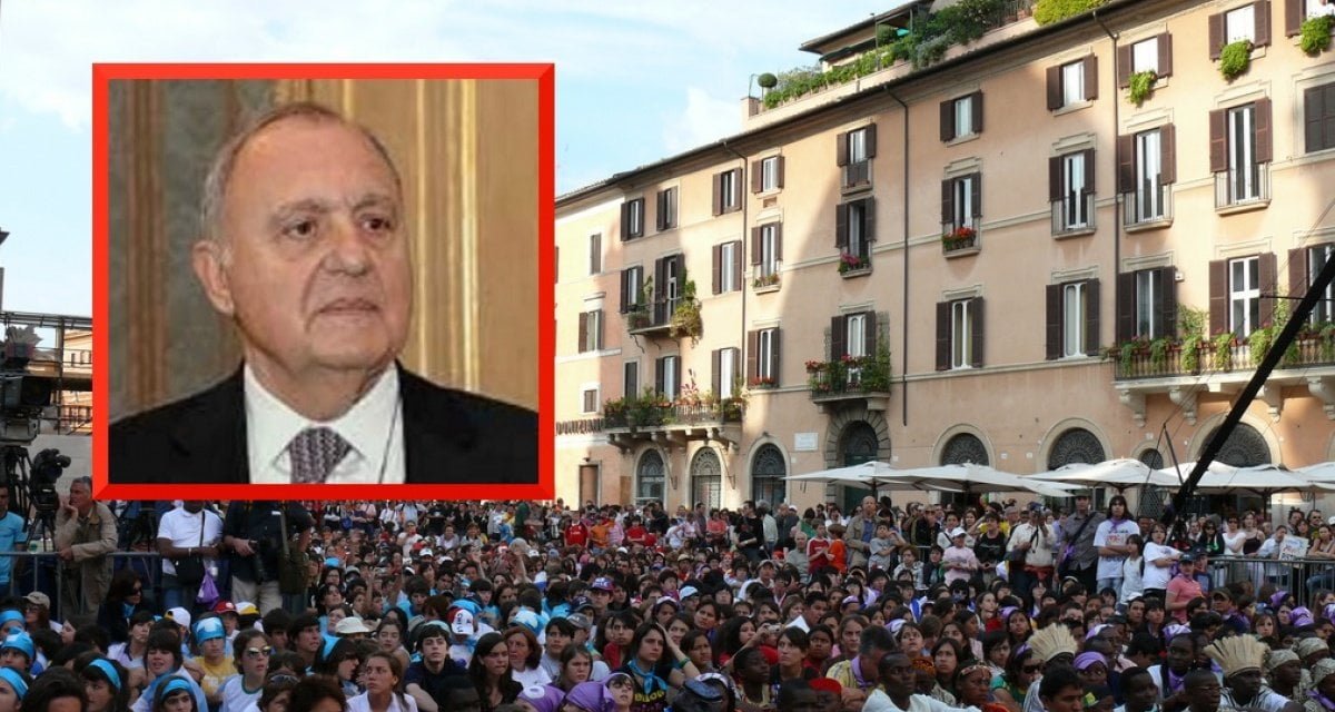 Crisi, Savona lapidato in piazza per calmare i mercati - Lercio