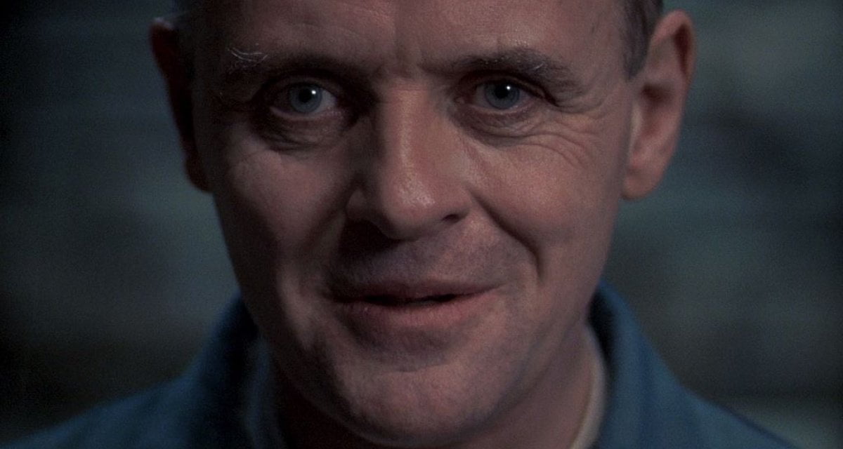 Ганнибал лектор мемы. Энтони хопкинс в лифте. Ганнибал лектер энтони хопкинс мемы. Ганнибал лектор сериал цитаты. Энтони хопкинс ганнибал цитаты.