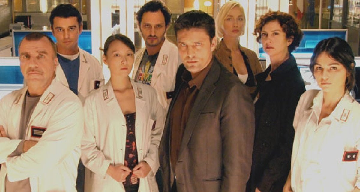 Ragazza uccisa da un uomo, si indaga nell'ambiente degli eterosessuali - Lercio