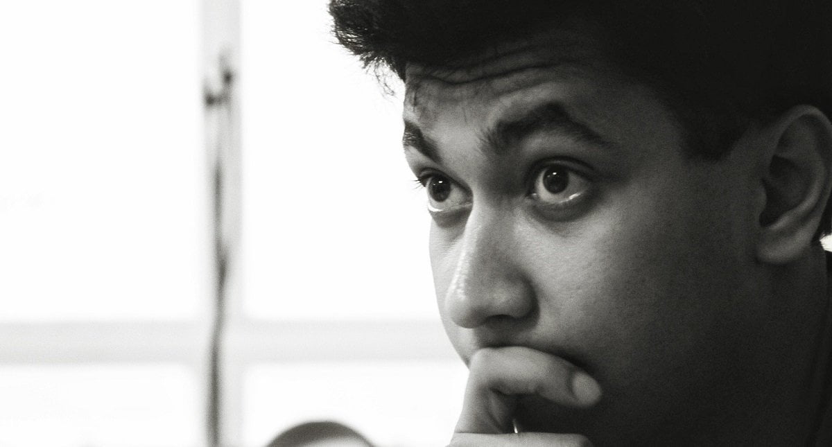 "Fai un'espressione smarrita", ma lui non sa che significa: attore supera provino al primo colpo - Lercio