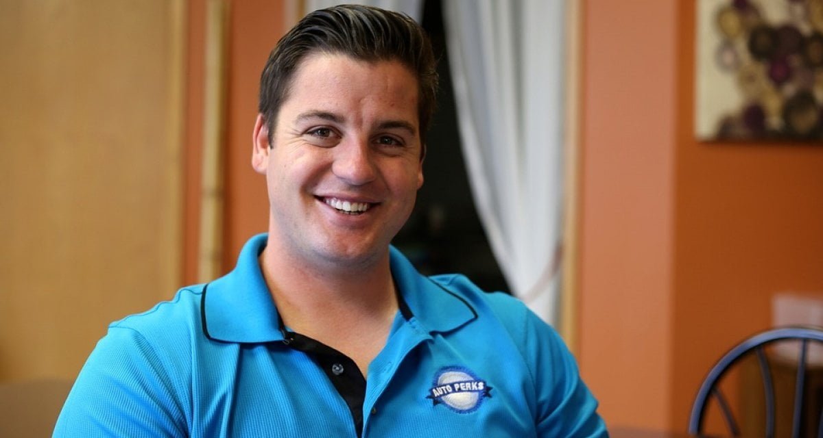 Dopo dieci anni fa pace con se stesso e ricomincia a masturbarsi - Lercio