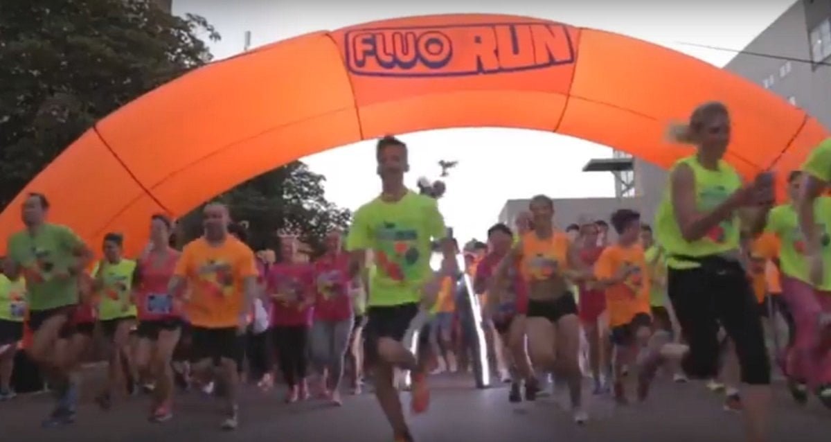 Praticare sport aiuta il tuo guardaroba a riempirsi di indumenti fluorescenti - Lercio