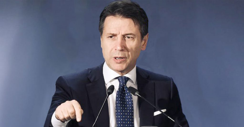 Manovra, Conte: "Salvato impianto iniziale, mantenuti identici i margini del foglio Word" - Lercio