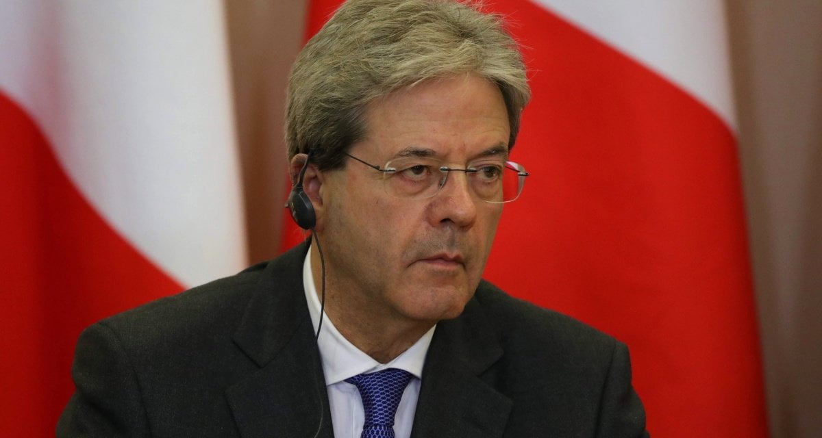Salva-Carige: Gentiloni chiede i diritti d'autore - Lercio