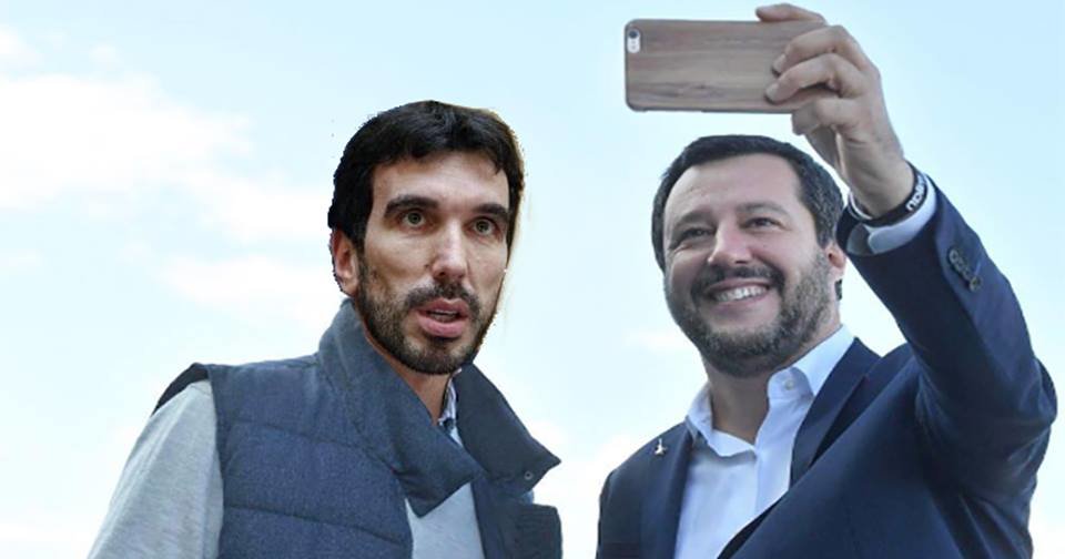 Anche Martina chiede un selfie con Salvini per avere più visibilità - Lercio