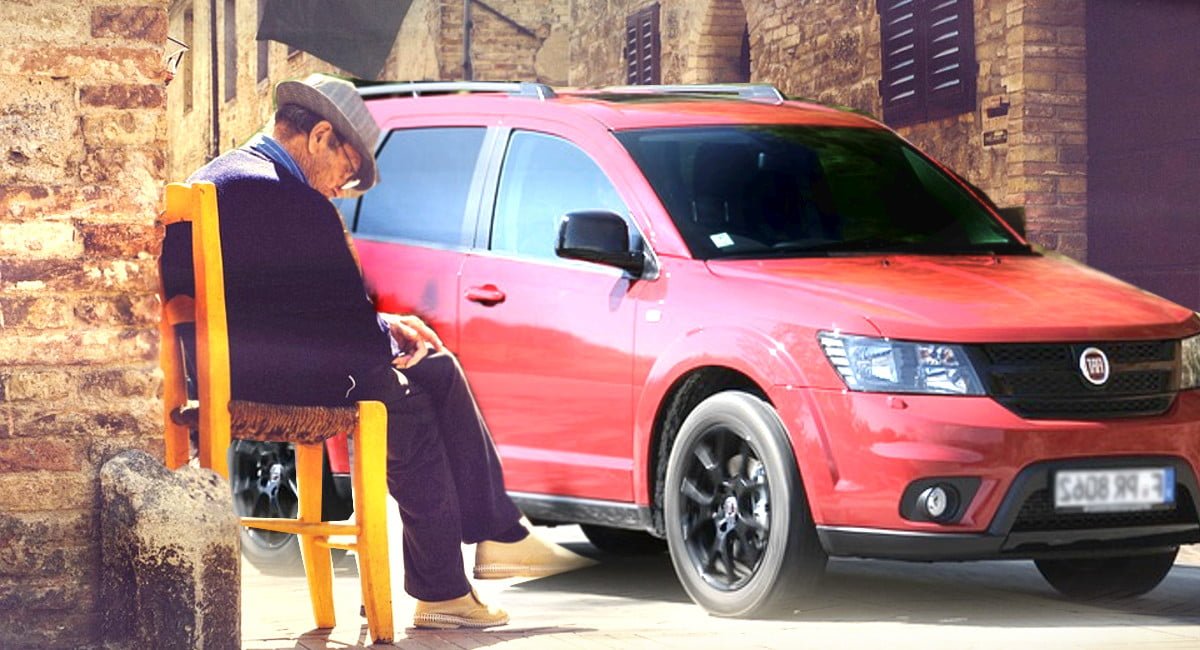 Anziano dimentica di indossare il cappello e percorre la Roma-Milano in 2 ore - Lercio