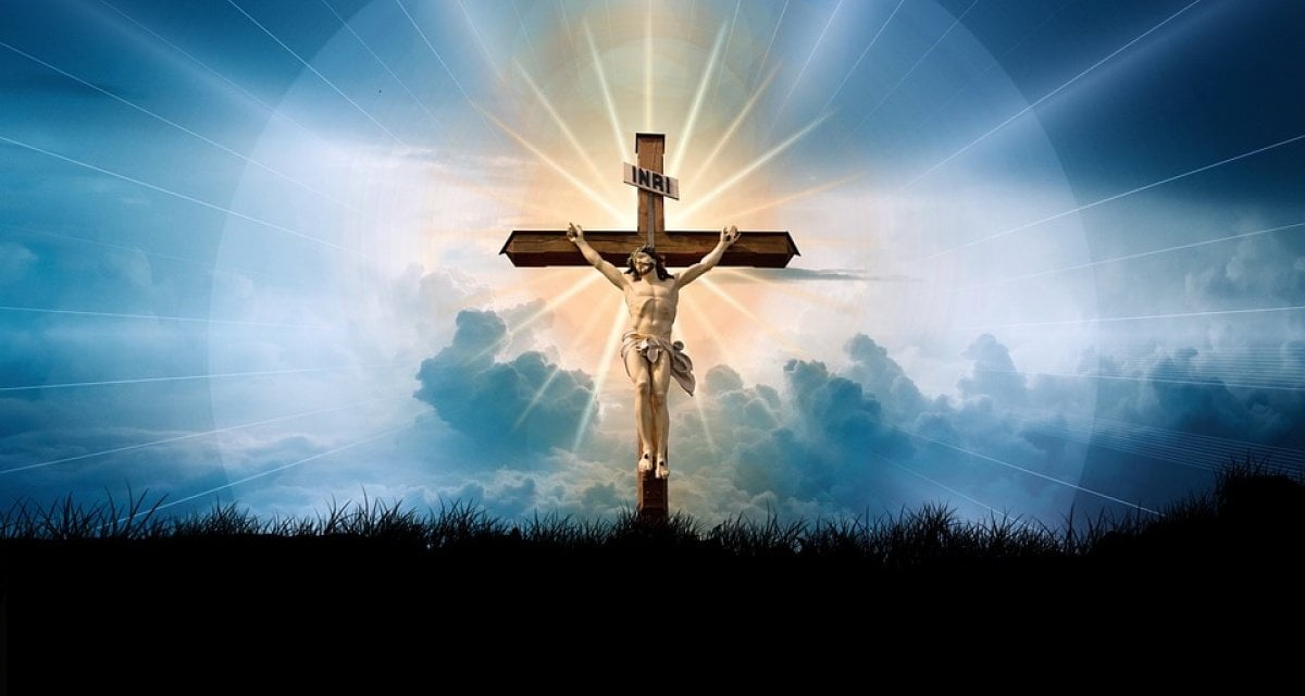 "Basta Pasqua variabile". Gesù chiede al Vaticano una data fissa anche per la sua morte - Lercio