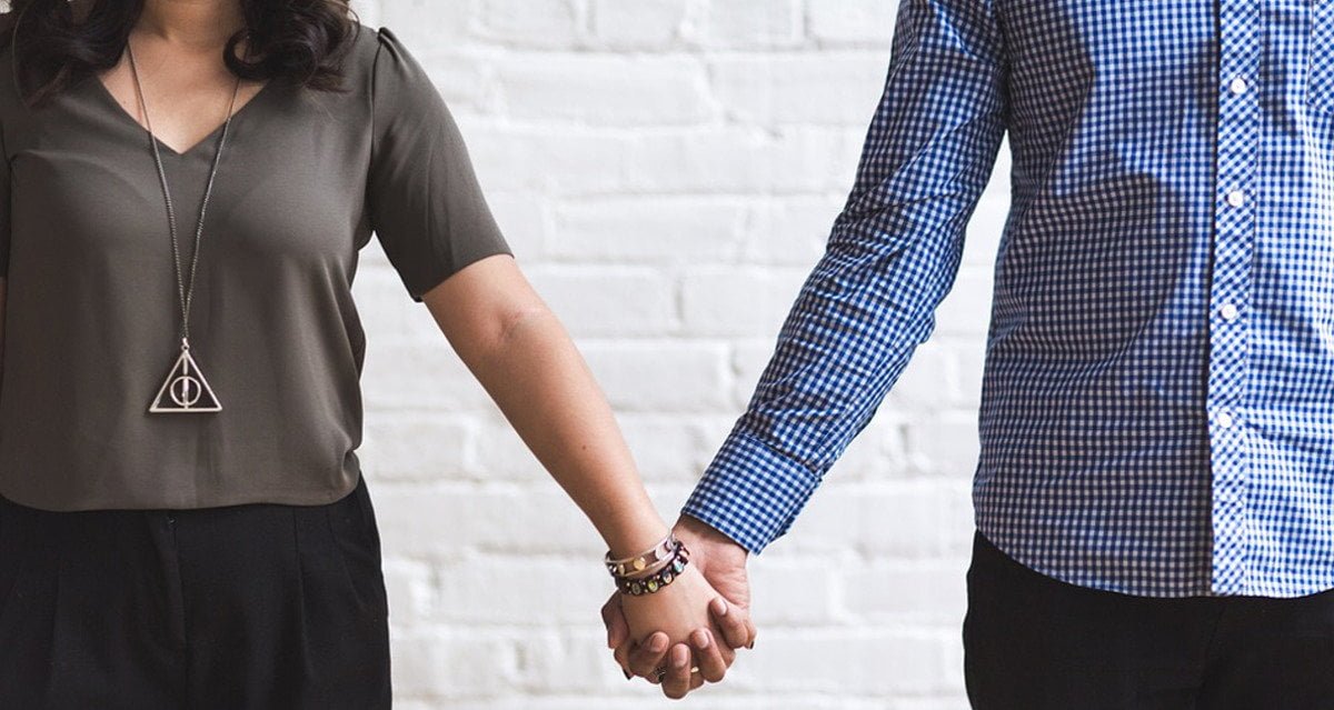 "Sesso solo dopo il funerale", necrofilo mette in chiaro le cose con la nuova fidanzata - Lercio