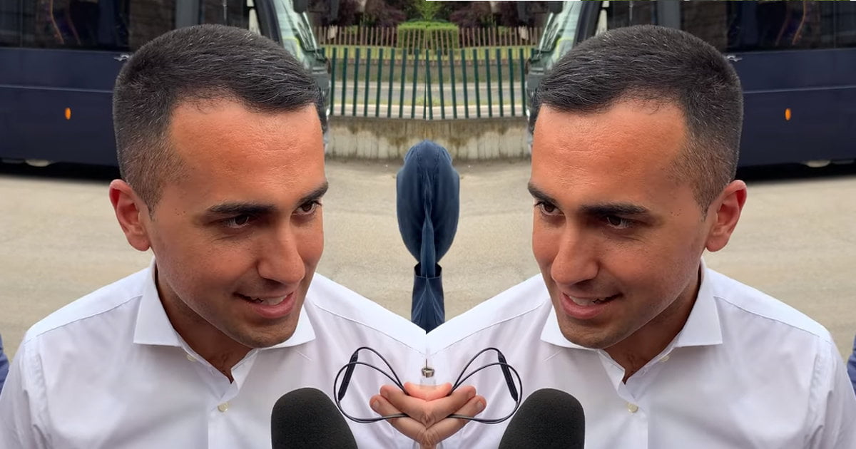 Di Maio: "Trattato da schizofrenico solo perché ora a favore delle Olimpiadi". Di Maio: "Non è vero" - Lercio