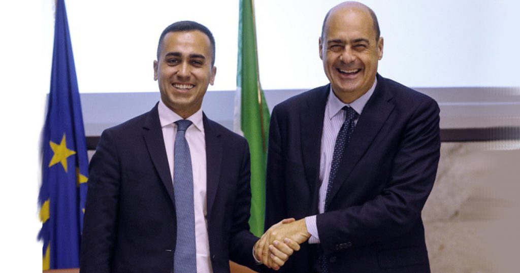 Accordo Pd-M5S: no al taglio dei parlamentari, ma saranno scelti più bassi - Lercio