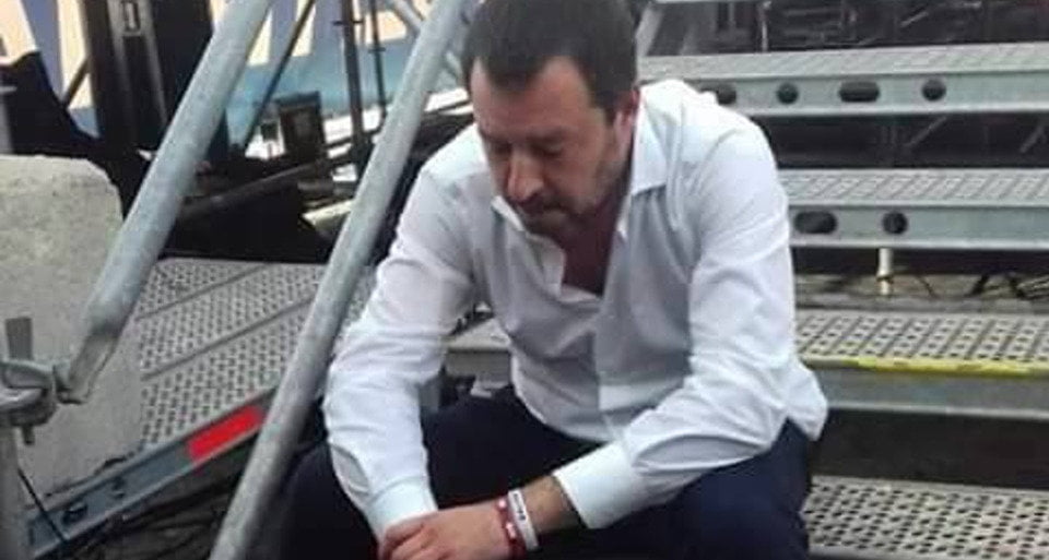 "Sei fuori dal giro che conta", Salvini rimbalzato al Papeete - Lercio