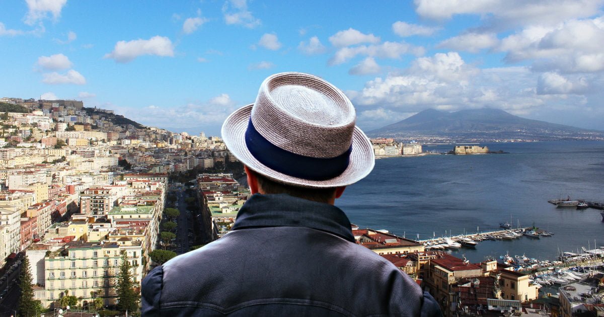 Napoli, identificato l’uomo che percepisce il reddito di cittadinanza avendone diritto - Lercio