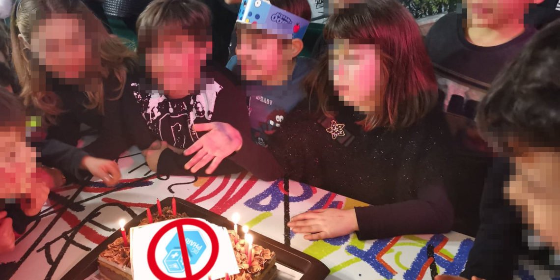 Anche Se Ha La Coda Non Gliela Pesti Mai