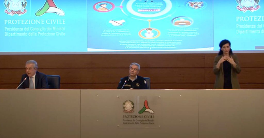 conferenza stampa locatelli