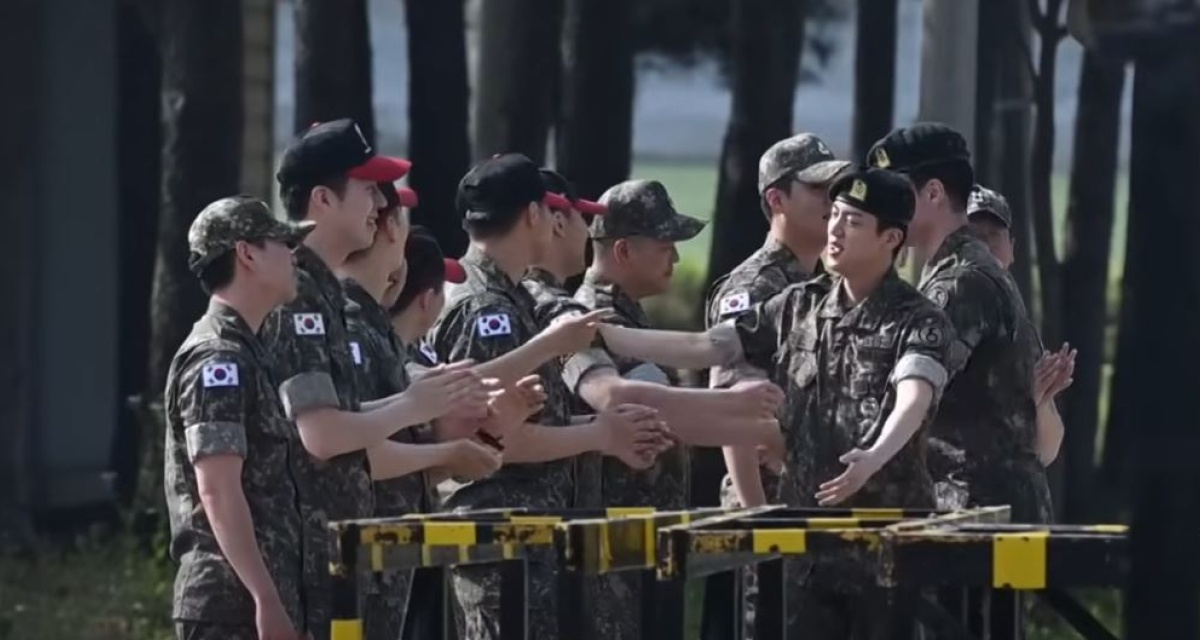 Corea del Sud, instaurato regime totalitario guidato dai BTS